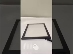 El diseño general se centra más en la practicidad y la durabilidad.